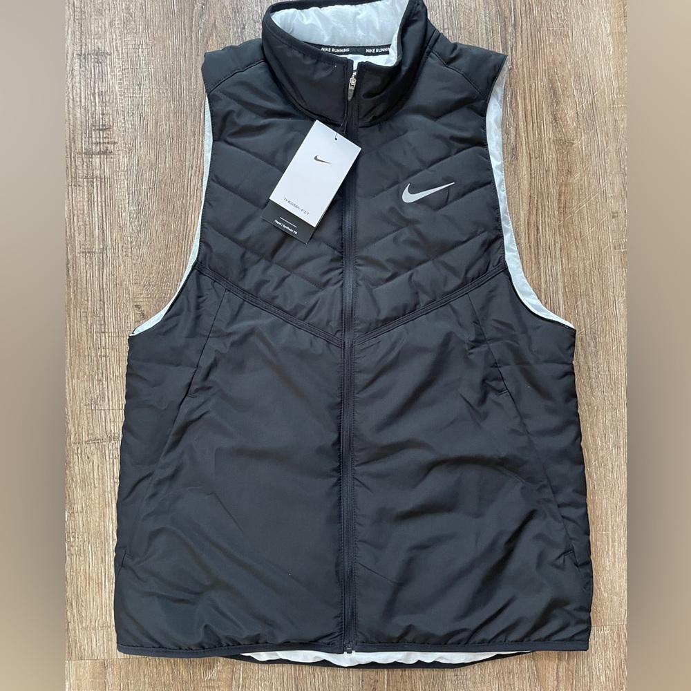 Nike Therma Fit Repel Running Vest Black Men’s Sz Small DD5647-010